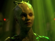 ariane179254_StarTrekVoyager_5x15_5x16_DarkFrontier_6539.jpg