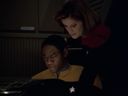 ariane179254_StarTrekVoyager_5x15_5x16_DarkFrontier_6610.jpg