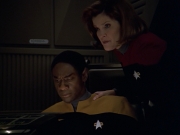 ariane179254_StarTrekVoyager_5x15_5x16_DarkFrontier_6621.jpg