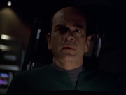 ariane179254_StarTrekVoyager_5x15_5x16_DarkFrontier_6725.jpg