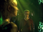 ariane179254_StarTrekVoyager_5x15_5x16_DarkFrontier_6827.jpg