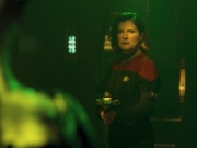 ariane179254_StarTrekVoyager_5x15_5x16_DarkFrontier_6923.jpg