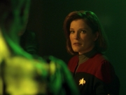 ariane179254_StarTrekVoyager_5x15_5x16_DarkFrontier_6931.jpg