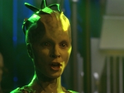 ariane179254_StarTrekVoyager_5x15_5x16_DarkFrontier_6940.jpg
