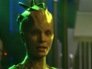 ariane179254_StarTrekVoyager_5x15_5x16_DarkFrontier_6941.jpg