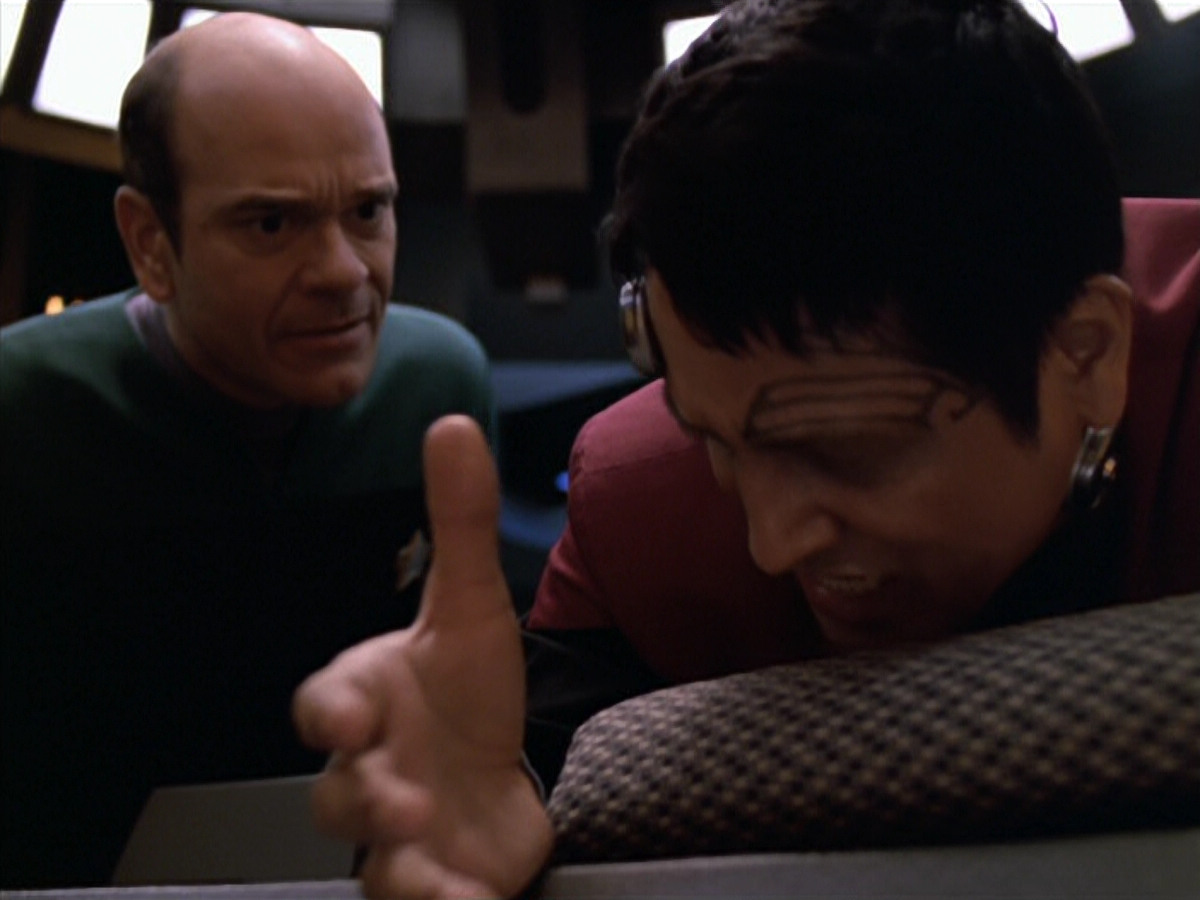 extant_StarTrek_VOY_5x19-TheFight_00268.jpg