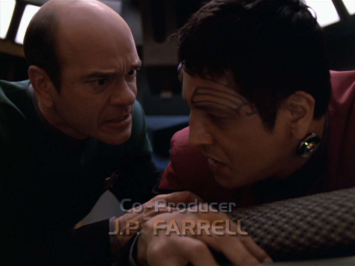 extant_StarTrek_VOY_5x19-TheFight_00285.jpg