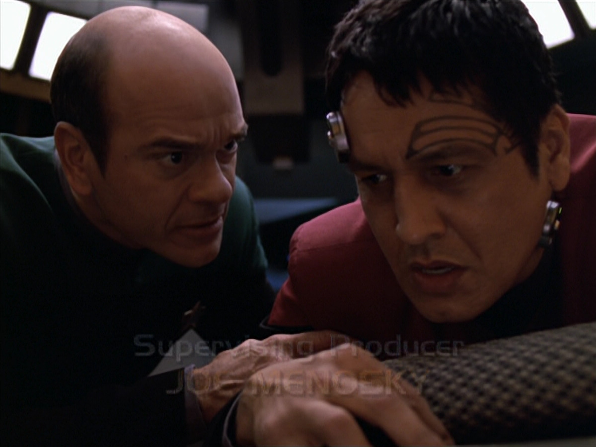 extant_StarTrek_VOY_5x19-TheFight_00300.jpg