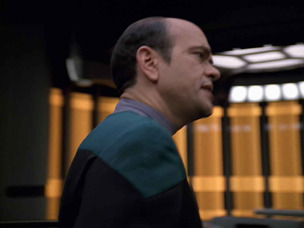 extant_StarTrek_VOY_5x19-TheFight_00670.jpg