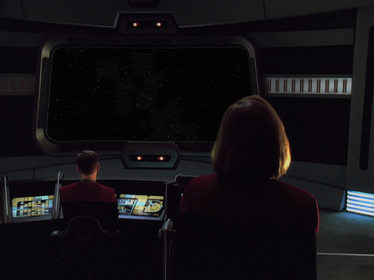 extant_StarTrek_VOY_5x19-TheFight_00734.jpg