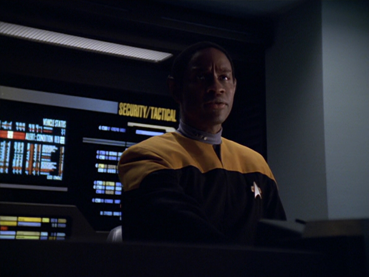 extant_StarTrek_VOY_5x19-TheFight_00817.jpg