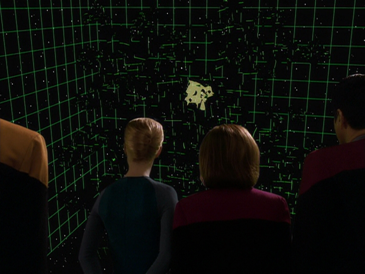 extant_StarTrek_VOY_5x19-TheFight_00899.jpg