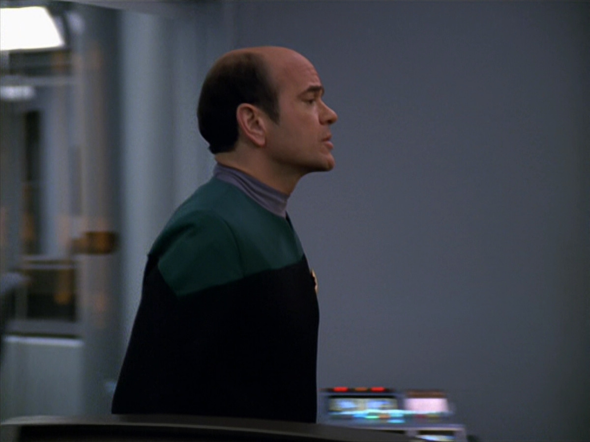 extant_StarTrek_VOY_5x19-TheFight_01201.jpg