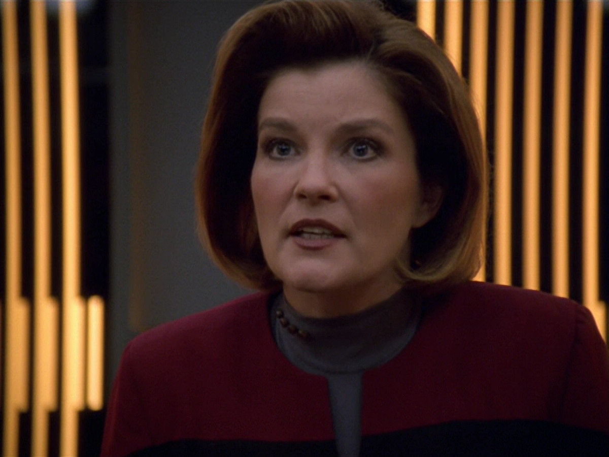 extant_StarTrek_VOY_5x19-TheFight_01252.jpg