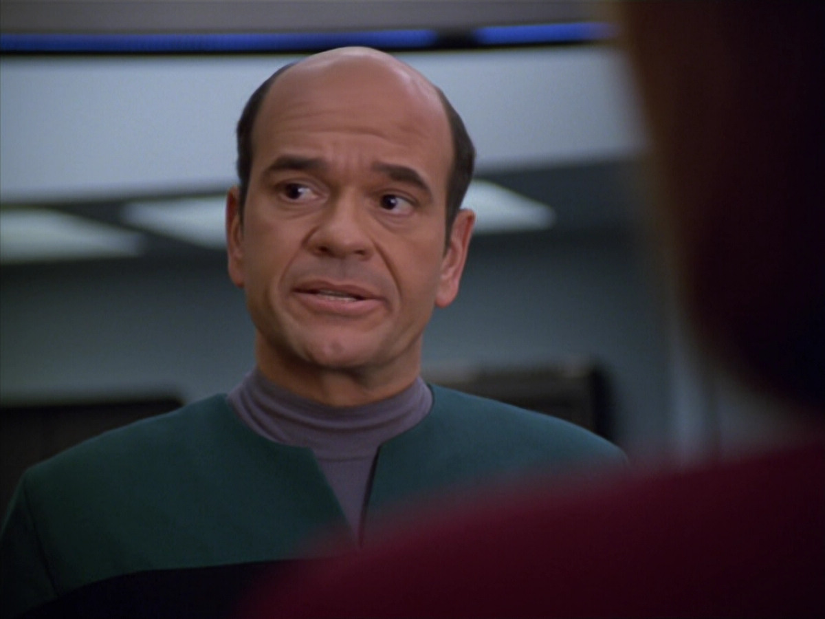 extant_StarTrek_VOY_5x19-TheFight_01260.jpg