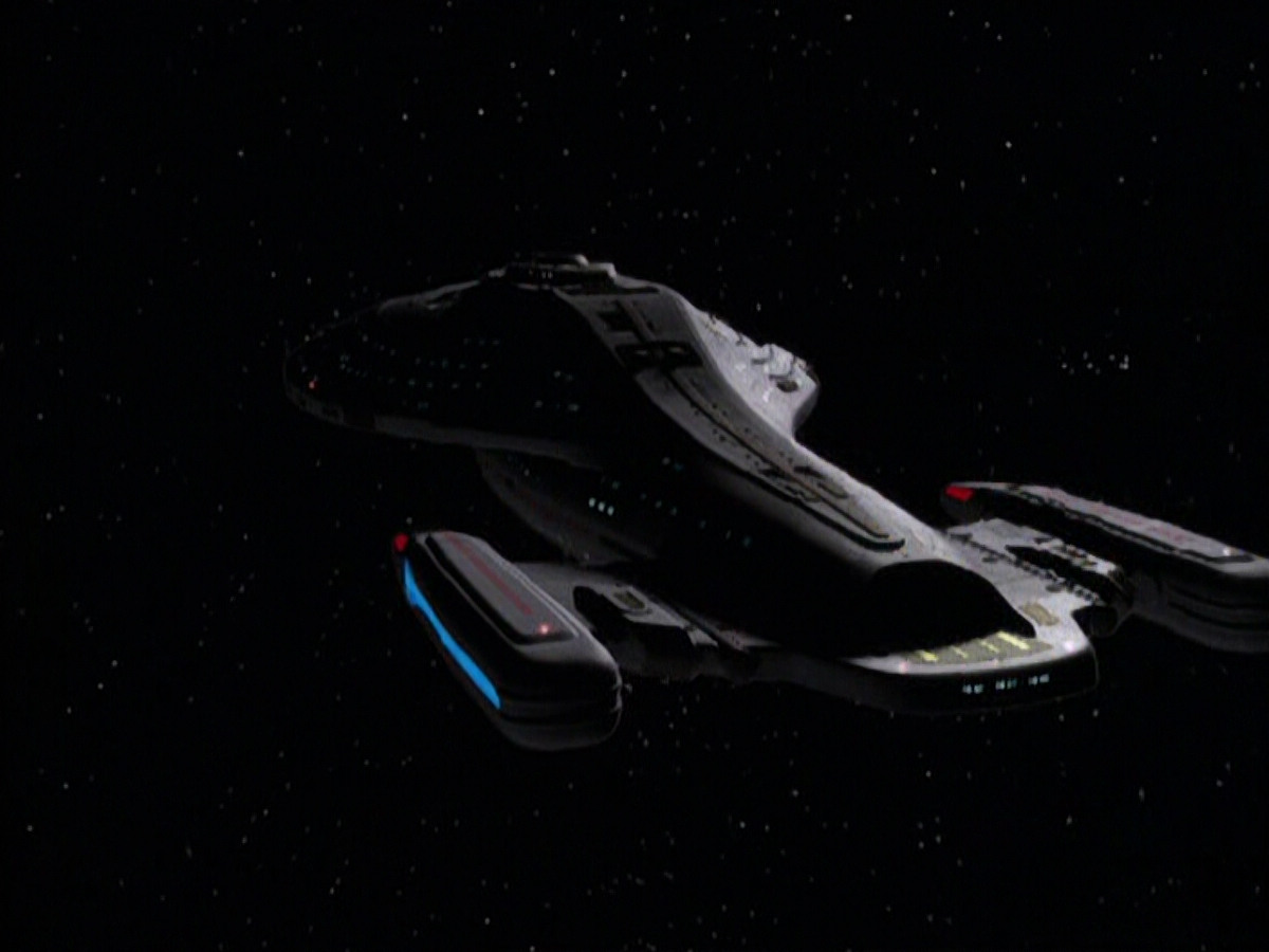 extant_StarTrek_VOY_5x19-TheFight_01352.jpg