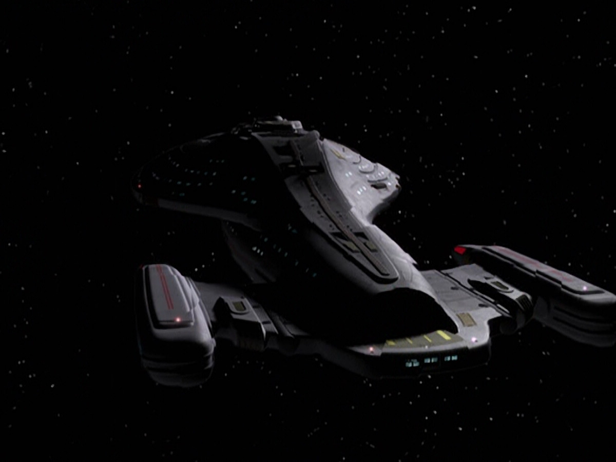 extant_StarTrek_VOY_5x19-TheFight_01390.jpg