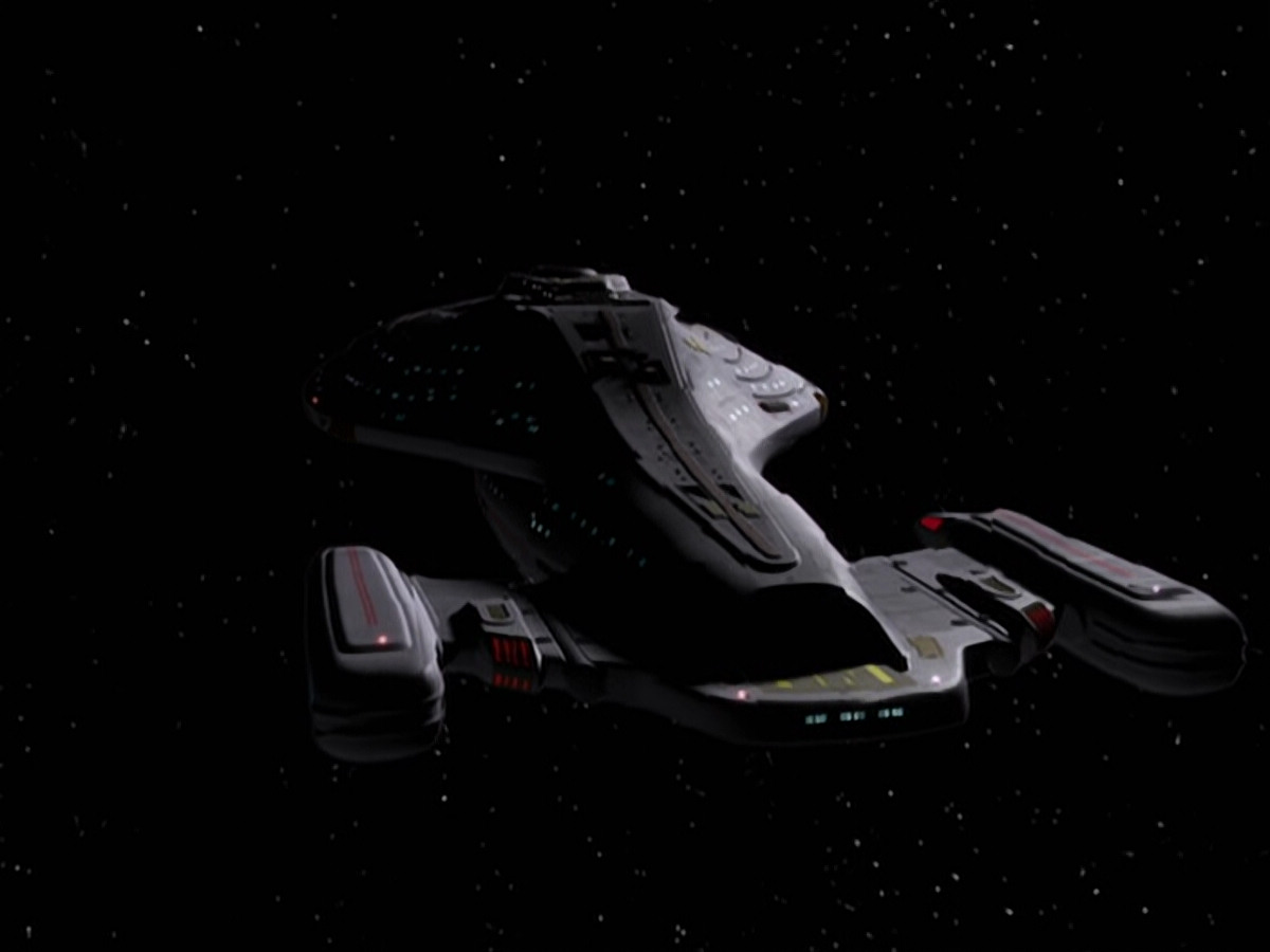 extant_StarTrek_VOY_5x19-TheFight_01393.jpg
