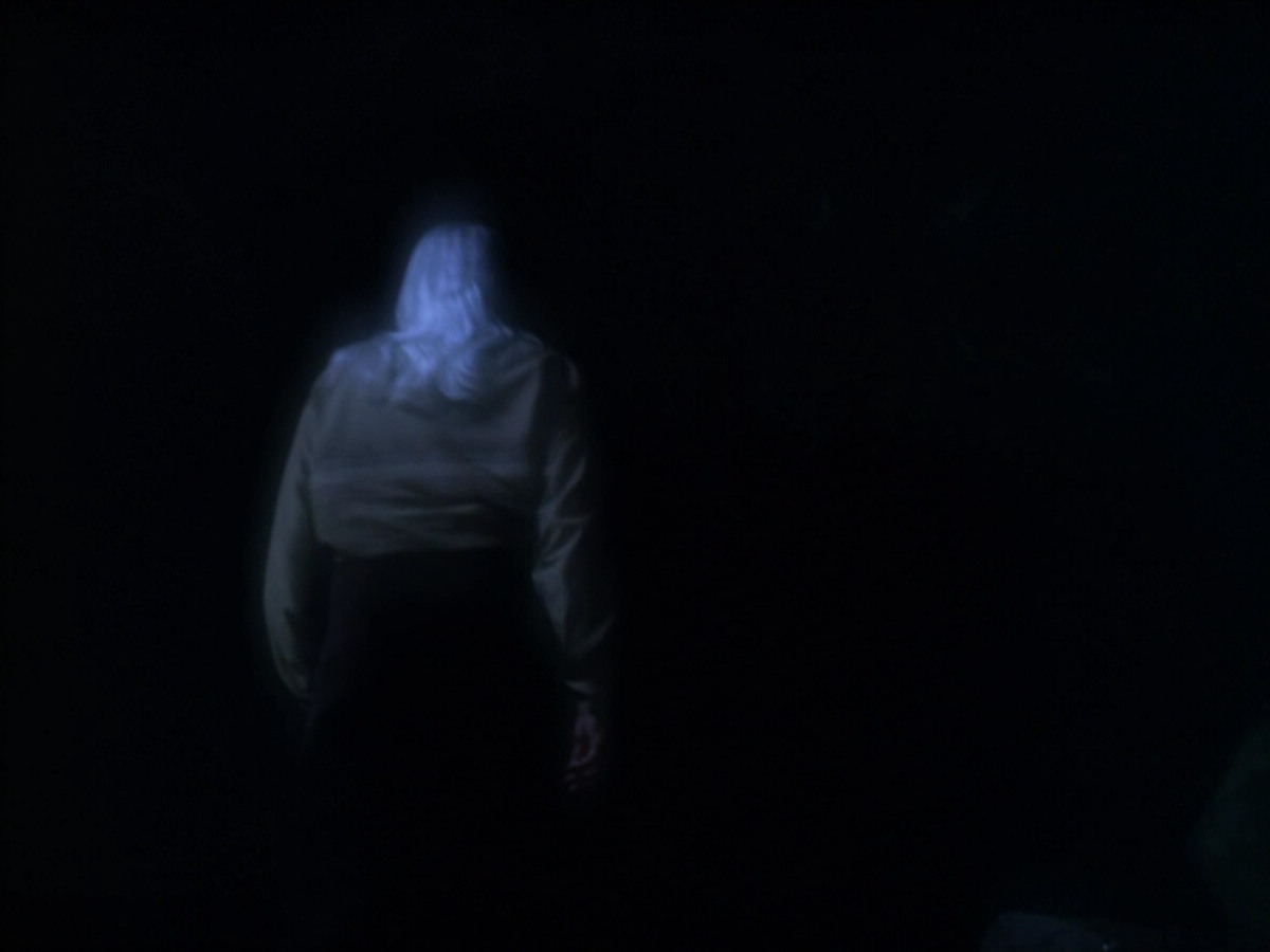 extant_StarTrek_VOY_5x19-TheFight_01756.jpg