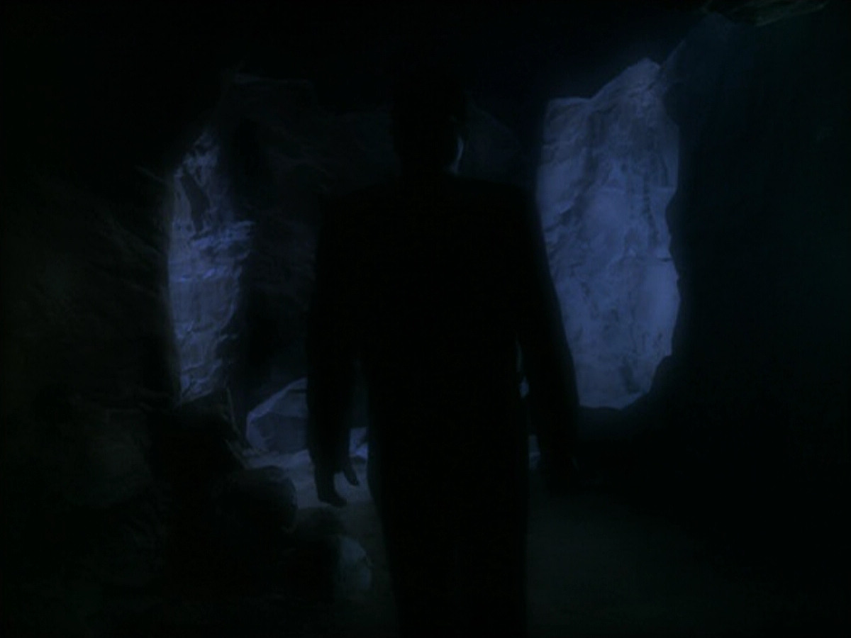 extant_StarTrek_VOY_5x19-TheFight_01818.jpg