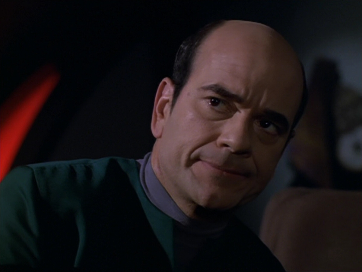 extant_StarTrek_VOY_5x19-TheFight_02780.jpg