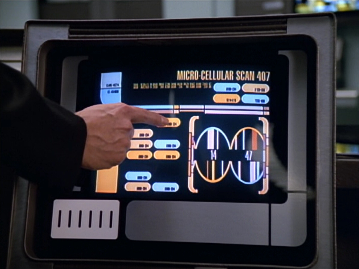 extant_StarTrek_VOY_5x19-TheFight_03245.jpg
