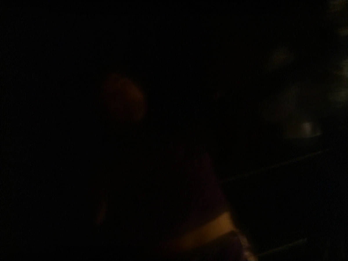 extant_StarTrek_VOY_5x19-TheFight_03388.jpg