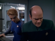 Filename=extant_StarTrek_VOY_5x19-TheFight_00011.jpg
Filesize=152KiB
Dimensions=1200x900
Date added=Nov 21, 2019 extant_StarTrek_VOY_5x19-TheFight_00011.jpg