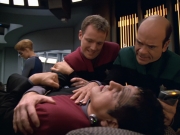 Filename=extant_StarTrek_VOY_5x19-TheFight_00048.jpg
Filesize=186KiB
Dimensions=1200x900
Date added=Nov 21, 2019 extant_StarTrek_VOY_5x19-TheFight_00048.jpg