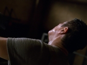 extant_StarTrek_VOY_5x19-TheFight_00529.jpg