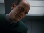 extant_StarTrek_VOY_5x19-TheFight_00545.jpg
