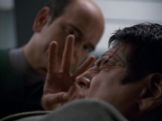 extant_StarTrek_VOY_5x19-TheFight_00553.jpg
