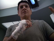 extant_StarTrek_VOY_5x19-TheFight_00666.jpg