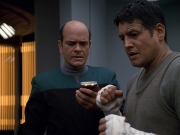 extant_StarTrek_VOY_5x19-TheFight_00683.jpg