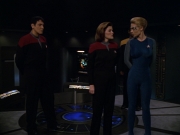 Filename=extant_StarTrek_VOY_5x19-TheFight_00858.jpg
Filesize=149KiB
Dimensions=1200x900
Date added=Nov 21, 2019 extant_StarTrek_VOY_5x19-TheFight_00858.jpg