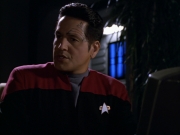 Filename=extant_StarTrek_VOY_5x19-TheFight_00956.jpg
Filesize=138KiB
Dimensions=1200x900
Date added=Nov 21, 2019 extant_StarTrek_VOY_5x19-TheFight_00956.jpg
