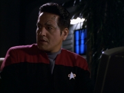 Filename=extant_StarTrek_VOY_5x19-TheFight_00967.jpg
Filesize=145KiB
Dimensions=1200x900
Date added=Nov 21, 2019 extant_StarTrek_VOY_5x19-TheFight_00967.jpg
