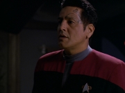 extant_StarTrek_VOY_5x19-TheFight_01011.jpg