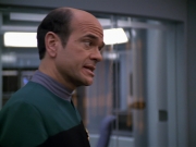 Filename=extant_StarTrek_VOY_5x19-TheFight_01198.jpg
Filesize=150KiB
Dimensions=1200x900
Date added=Nov 21, 2019 extant_StarTrek_VOY_5x19-TheFight_01198.jpg