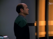 Filename=extant_StarTrek_VOY_5x19-TheFight_01202.jpg
Filesize=159KiB
Dimensions=1200x900
Date added=Nov 21, 2019 extant_StarTrek_VOY_5x19-TheFight_01202.jpg