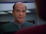 Filename=extant_StarTrek_VOY_5x19-TheFight_01216.jpg
Filesize=142KiB
Dimensions=1200x900
Date added=Nov 21, 2019 extant_StarTrek_VOY_5x19-TheFight_01216.jpg