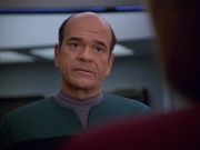 Filename=extant_StarTrek_VOY_5x19-TheFight_01259.jpg
Filesize=139KiB
Dimensions=1200x900
Date added=Nov 21, 2019 extant_StarTrek_VOY_5x19-TheFight_01259.jpg