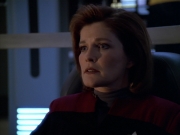 extant_StarTrek_VOY_5x19-TheFight_01429.jpg