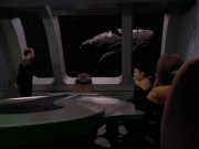 extant_StarTrek_VOY_5x19-TheFight_01431.jpg
