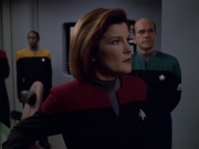 Filename=extant_StarTrek_VOY_5x19-TheFight_01445.jpg
Filesize=143KiB
Dimensions=1200x900
Date added=Nov 21, 2019 extant_StarTrek_VOY_5x19-TheFight_01445.jpg