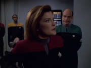 Filename=extant_StarTrek_VOY_5x19-TheFight_01482.jpg
Filesize=138KiB
Dimensions=1200x900
Date added=Nov 21, 2019 extant_StarTrek_VOY_5x19-TheFight_01482.jpg