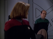 Filename=extant_StarTrek_VOY_5x19-TheFight_01494.jpg
Filesize=125KiB
Dimensions=1200x900
Date added=Nov 21, 2019 extant_StarTrek_VOY_5x19-TheFight_01494.jpg