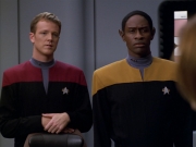 Filename=extant_StarTrek_VOY_5x19-TheFight_01501.jpg
Filesize=140KiB
Dimensions=1200x900
Date added=Nov 21, 2019 extant_StarTrek_VOY_5x19-TheFight_01501.jpg