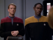 Filename=extant_StarTrek_VOY_5x19-TheFight_01502.jpg
Filesize=135KiB
Dimensions=1200x900
Date added=Nov 21, 2019 extant_StarTrek_VOY_5x19-TheFight_01502.jpg