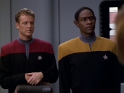 Filename=extant_StarTrek_VOY_5x19-TheFight_01520.jpg
Filesize=138KiB
Dimensions=1200x900
Date added=Nov 21, 2019 extant_StarTrek_VOY_5x19-TheFight_01520.jpg